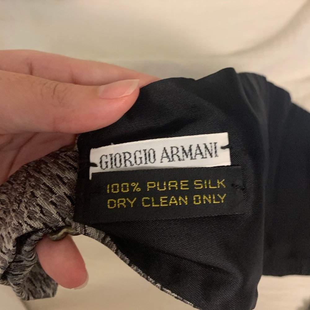 AUTHENTIC Giorgio Armani Cummerbun and Bowtie